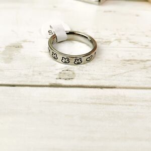NEW Baby Bunny/Rabbit Silver Tone Band Ring Size 6.75/7 Cute Sweet Eclectic Fun
